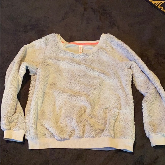 Girls sweater